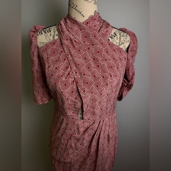 EQUIPMENT
Aveline Print Silk Midi Dress NWT Size 2 - Picture 7 of 13